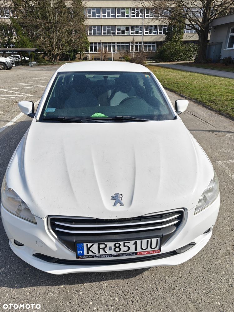 Peugeot 301 - 4