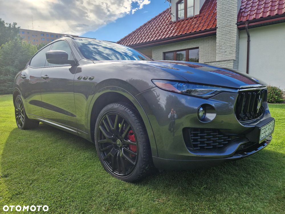 Maserati Levante - 33