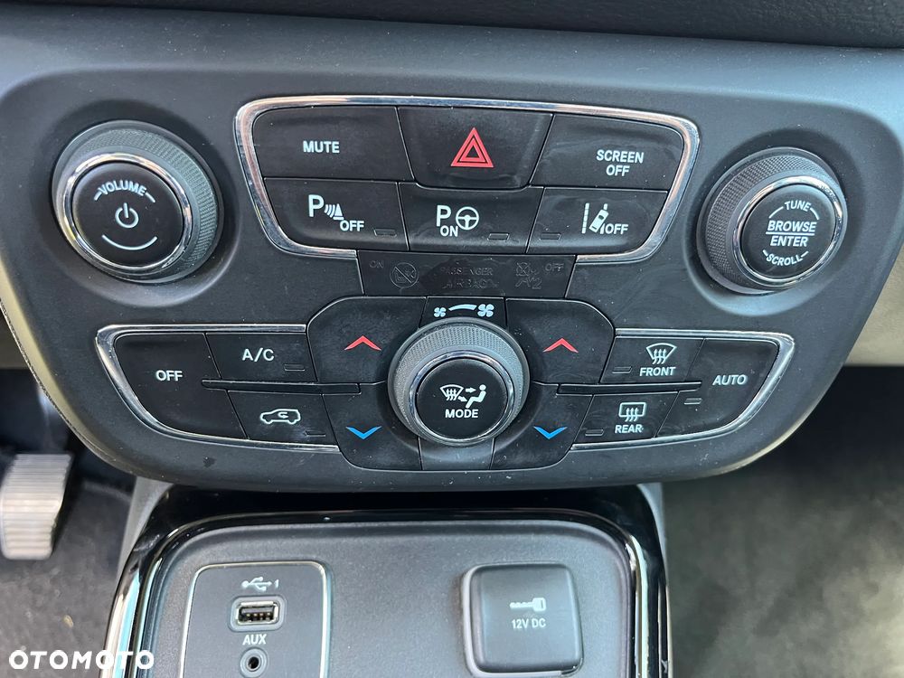 Jeep Compass 1.4 MultiAir Limited - 26