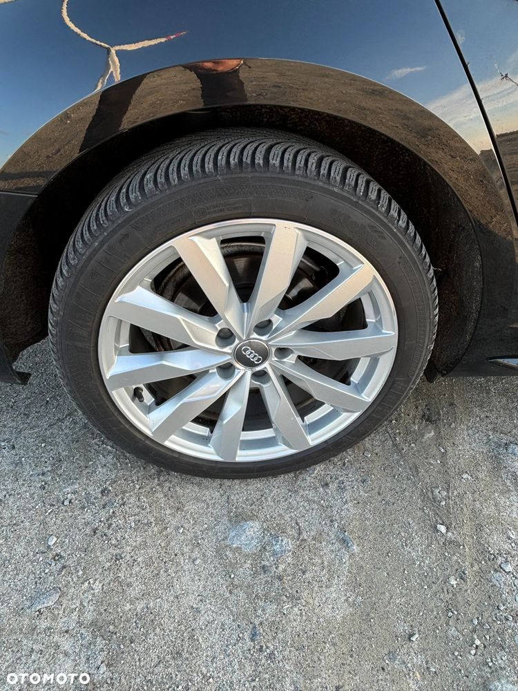 Audi A4 Avant 2.0 TDI S tronic - 14