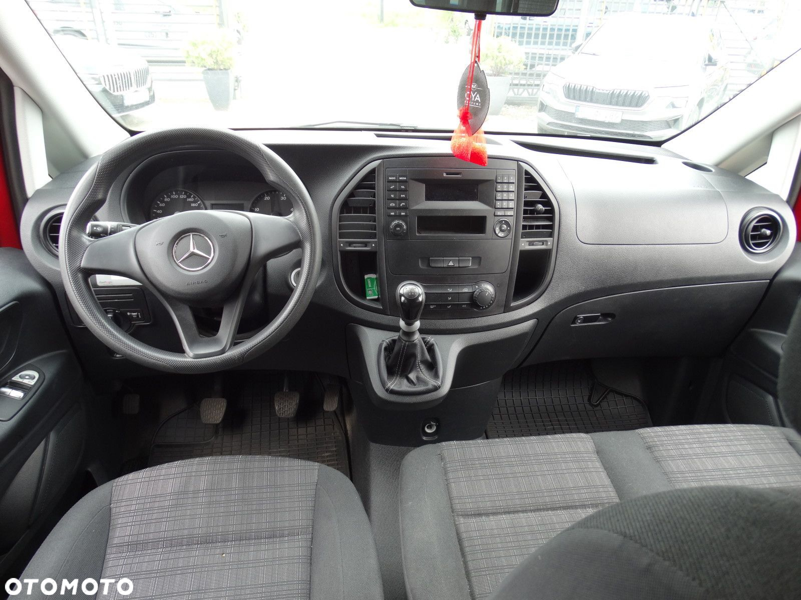 Mercedes-Benz Vito - 14