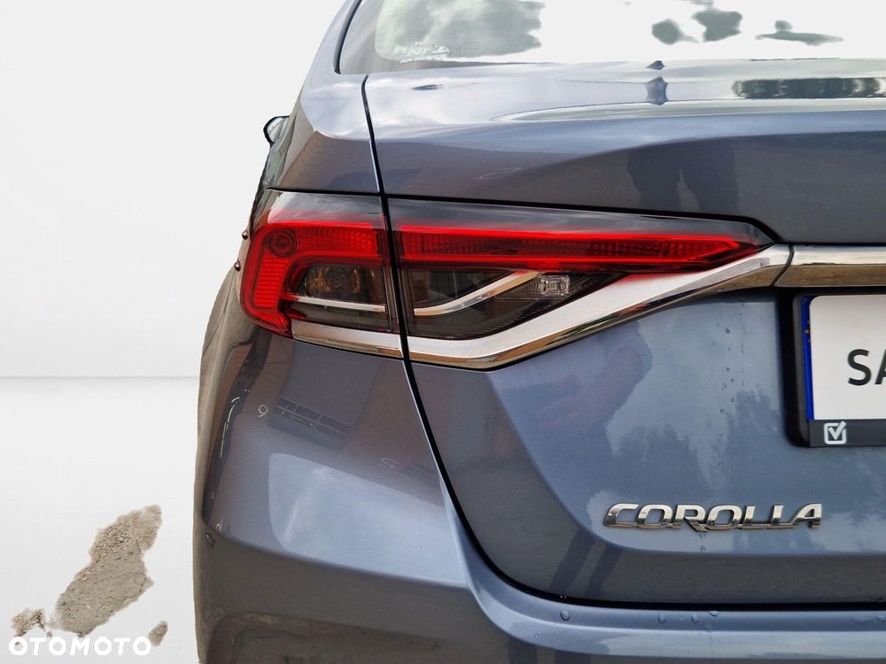 Toyota Corolla - 11
