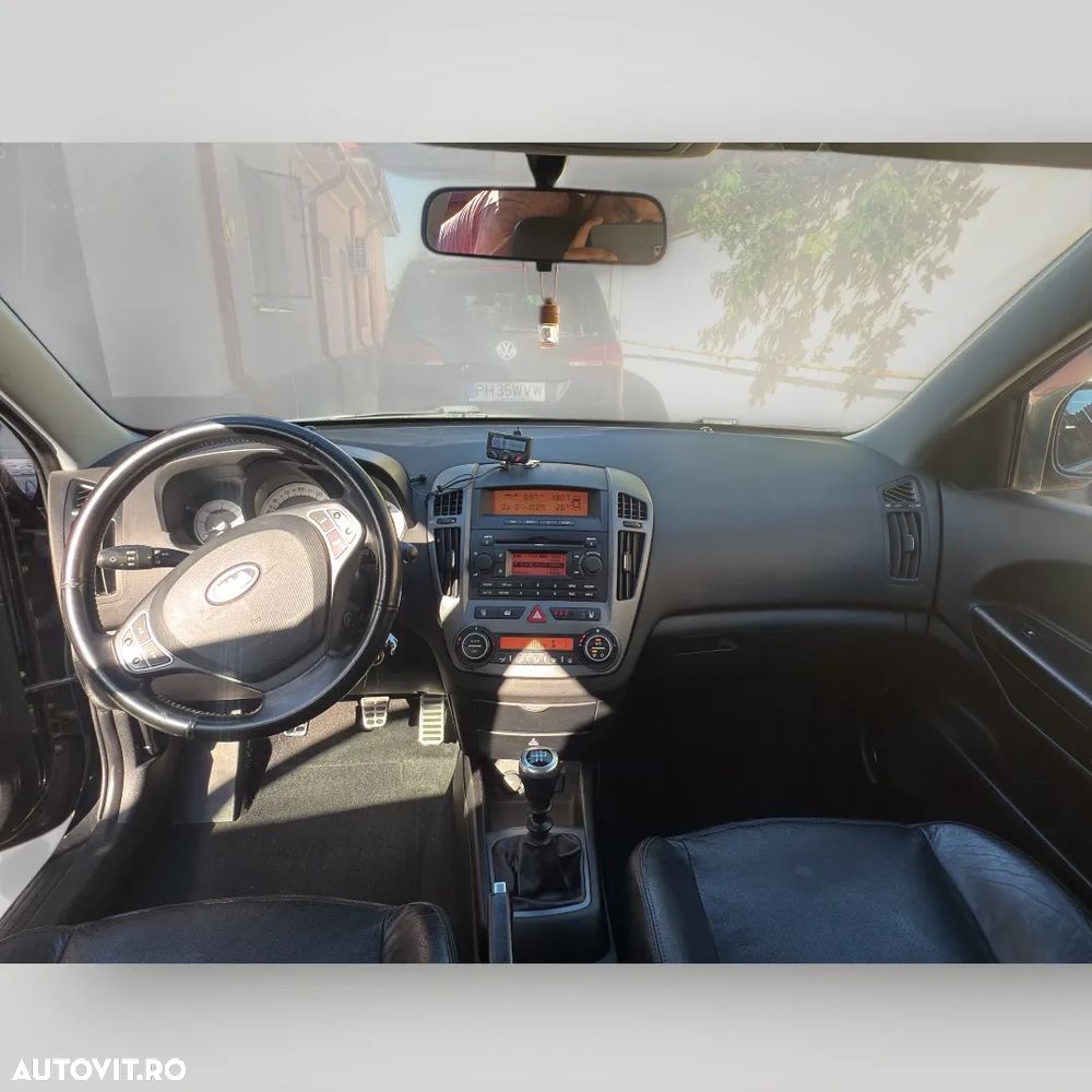Kia Ceed 1.6 CRDi LX - 17