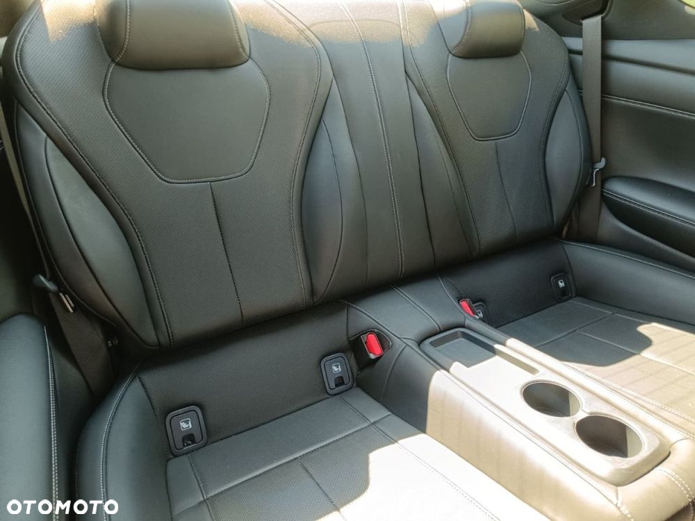 Infiniti Q60 - 22