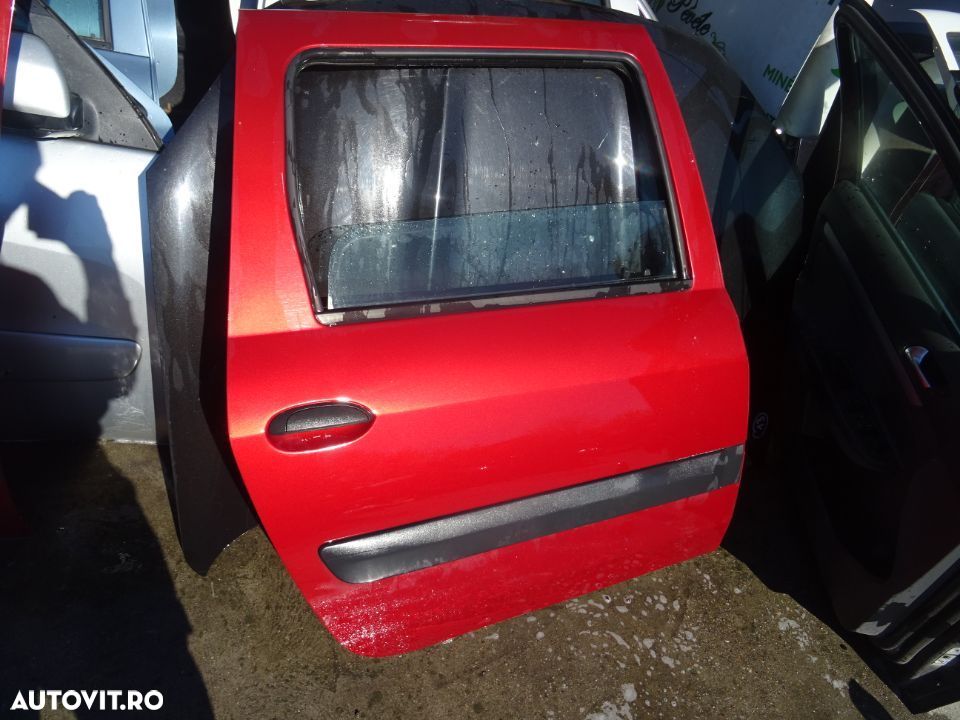 Vand Usa Spate Dreapta Dacia Logan 1 din 2006 volan pe stanga fara rugina - 1