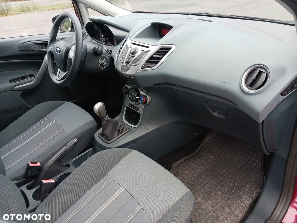 Ford Fiesta 1.25 Titanium - 9