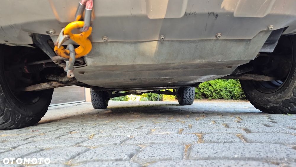 Suzuki Grand Vitara 2.4 De Luxe EU5 - 25