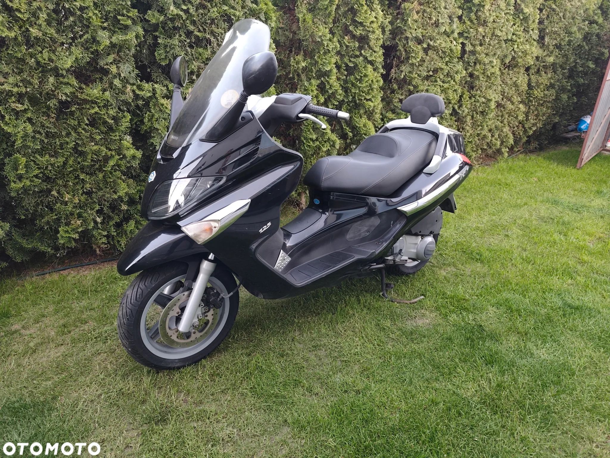 Piaggio Xevo - 1