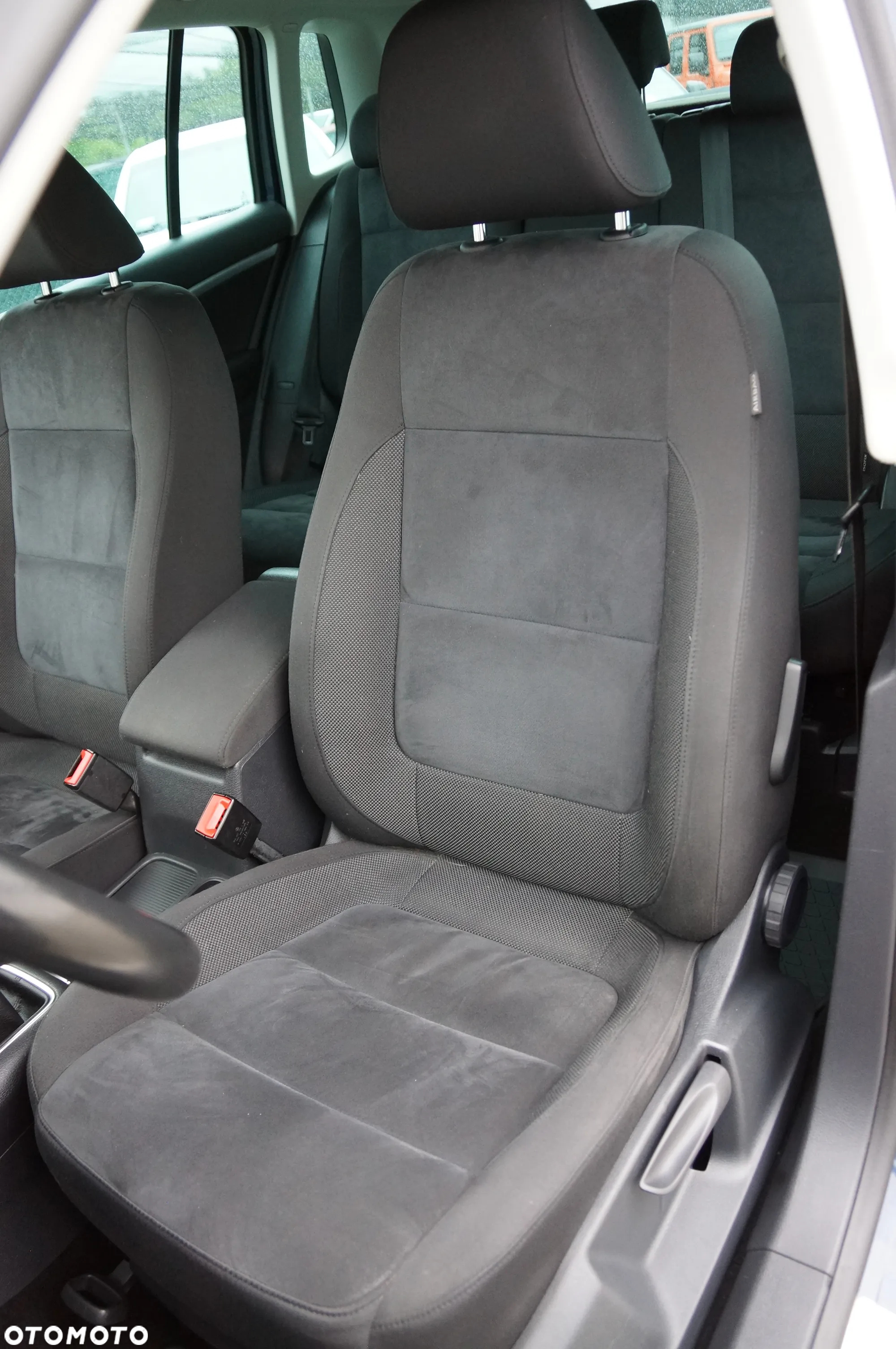 Volkswagen Tiguan 2.0 TDI 4Mot Sport&Style - 23