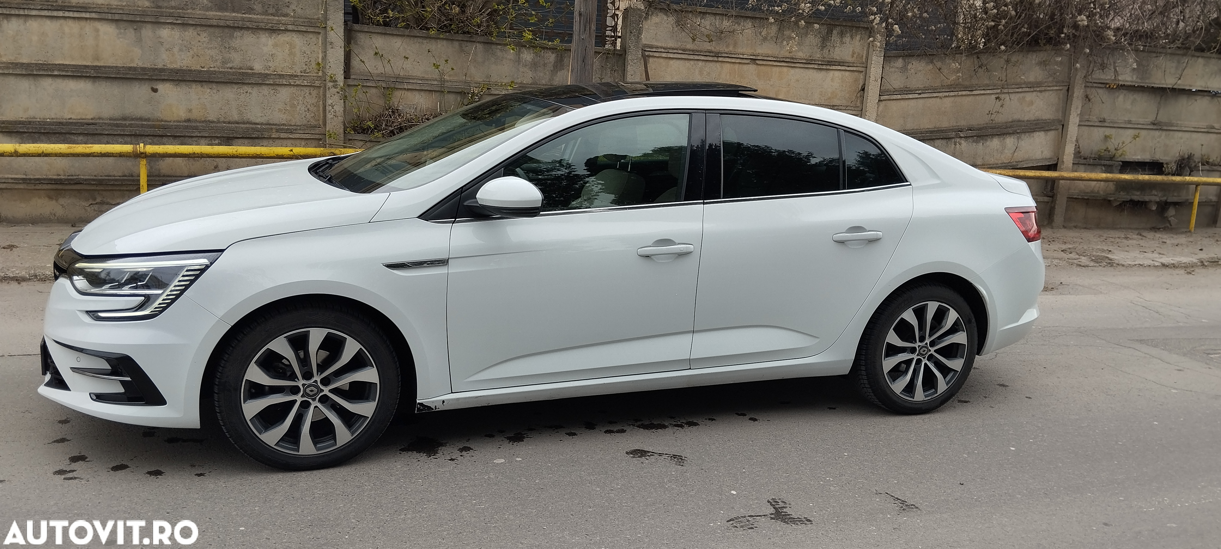 Renault Megane Blue dCi 116 Intens - 2