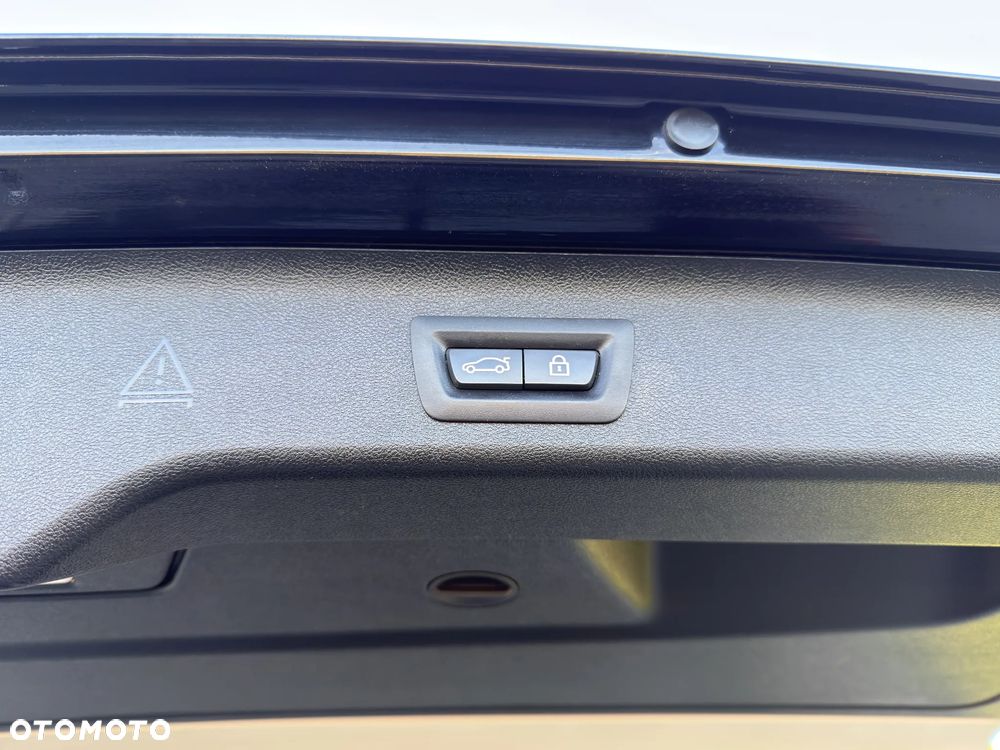 BMW Seria 5 540d xDrive Sport Line - 13