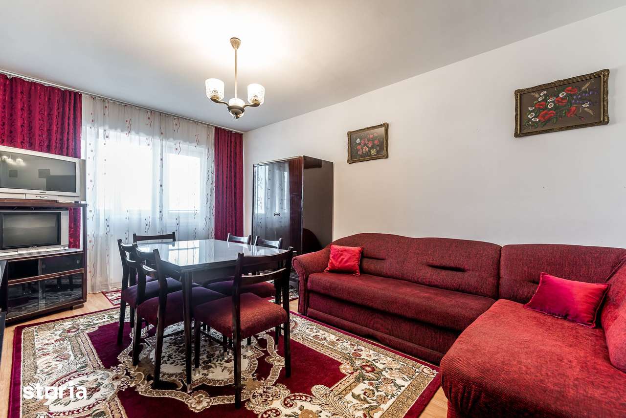 Apartament cu 3 camere în Podgoria Arad, vedere frumoasă, 2 balcoane — fotografia 3
