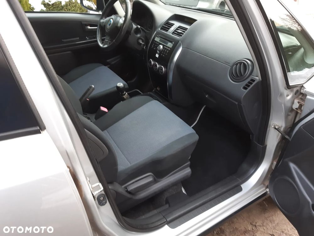 Fiat Sedici 1.6 16V 4x4 Luxury - 2