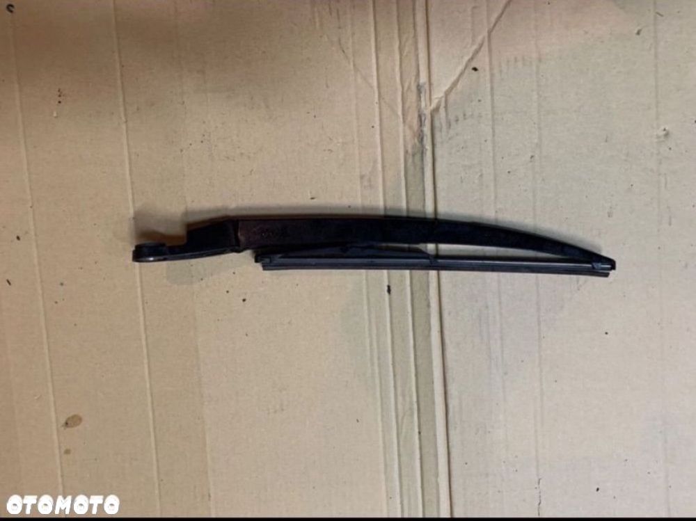 Ramię tylnej wycieraczki tył kombi Peugeot 407