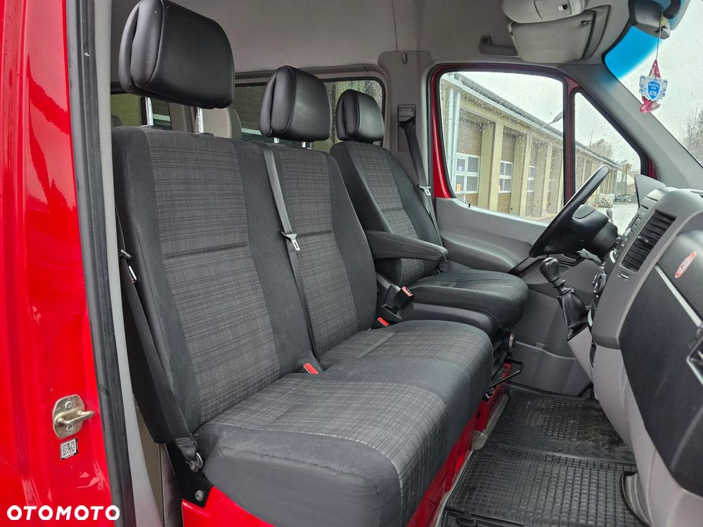 Mercedes-Benz Sprinter - 27