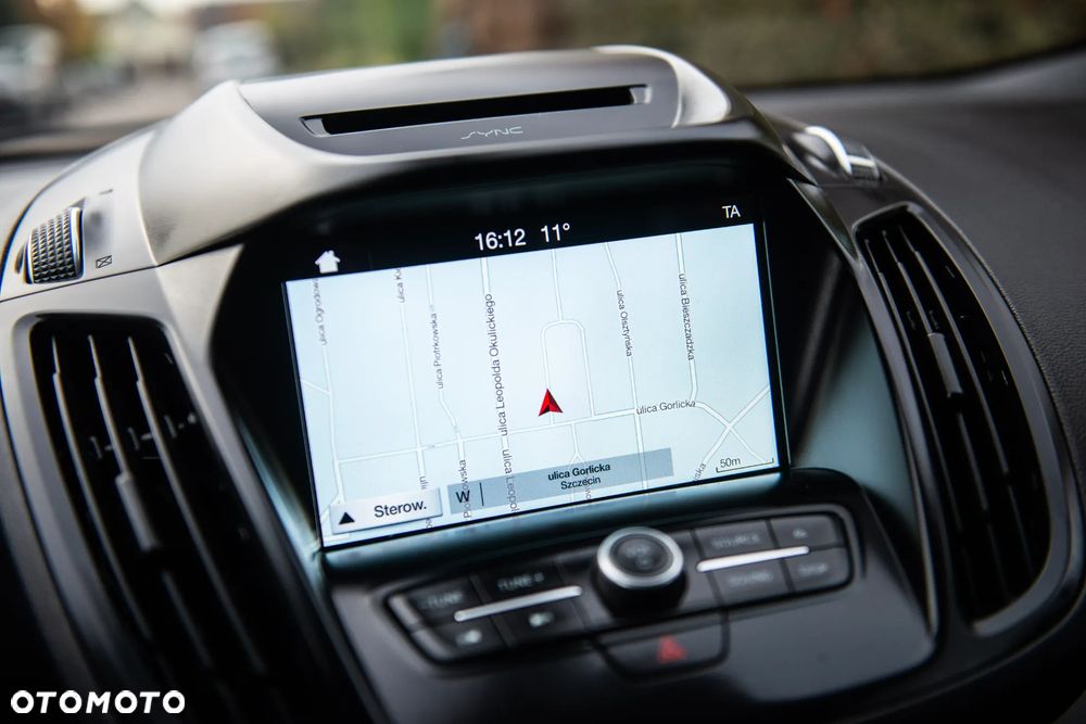 Ford Kuga 2.0 TDCi 2x4 Titanium - 33