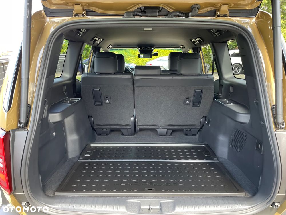 Toyota Land Cruiser LC 2.8 D-4D Executive - 40