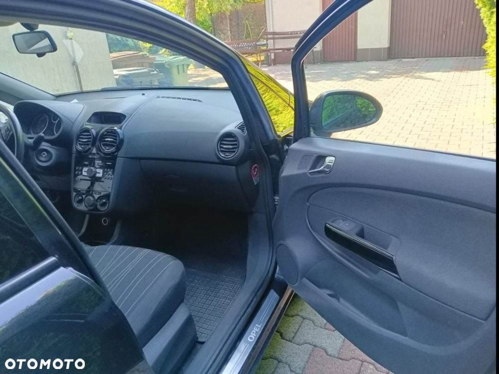 Opel Corsa - 7