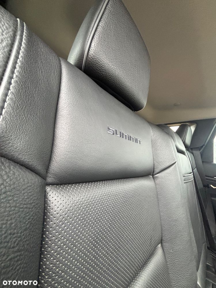 Jeep Grand Cherokee 5.7 V8 HEMI Summit - 23