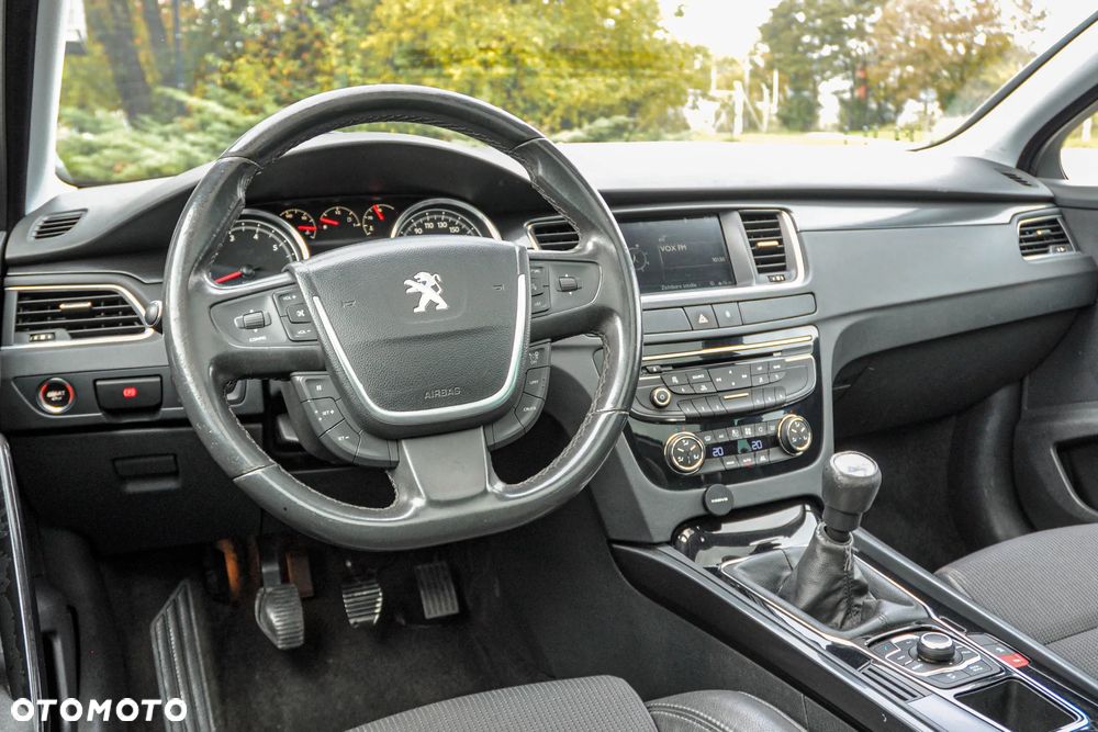 Peugeot 508 1.6 T Allure - 9