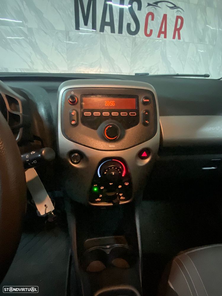 Peugeot 108 1.0 VTI Top! Active - 11