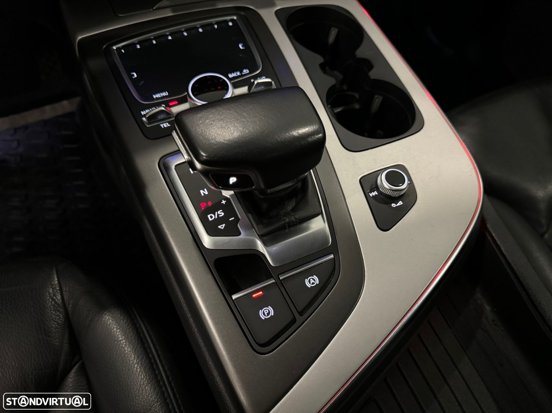 Audi Q7 3.0 TDI quattro tiptronic 7L - 43