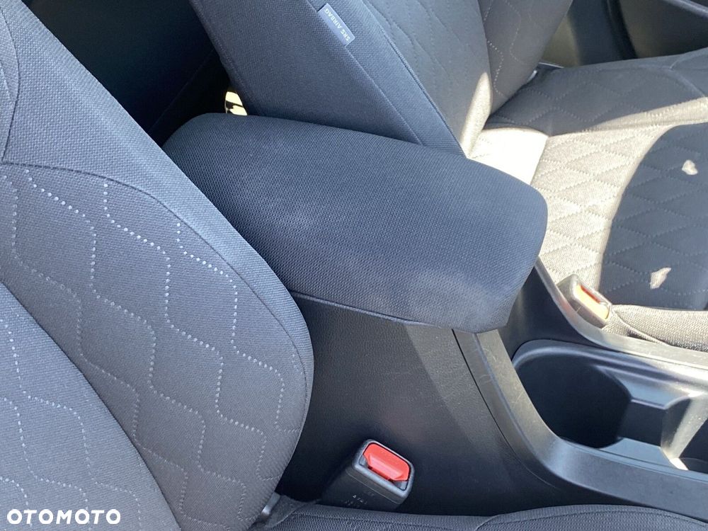 Toyota Corolla Cross - 16