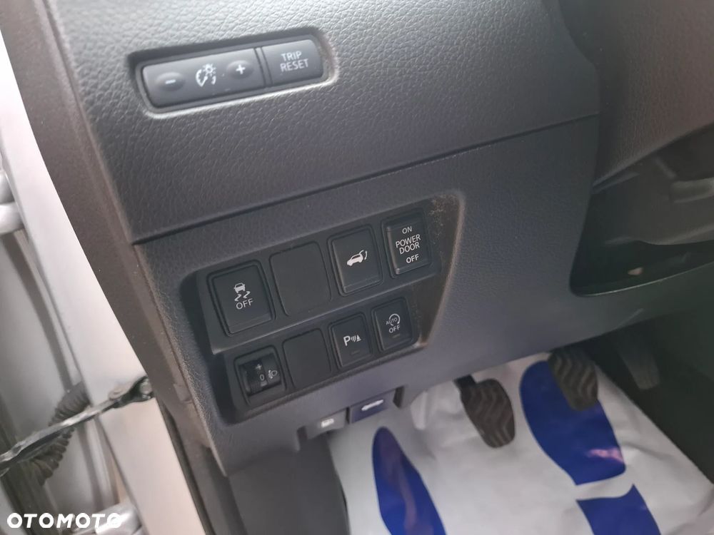 Nissan X-Trail 1.6 DCi Tekna 2WD - 35