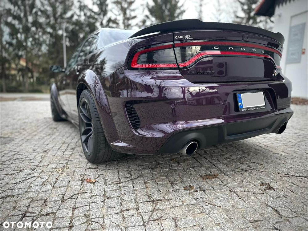 Dodge Charger - 4