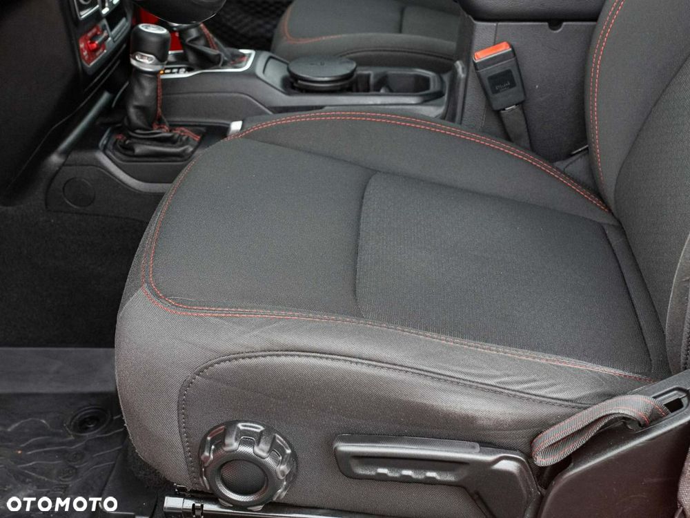 Jeep Wrangler Unlimited GME 2.0 Turbo Rubicon - 11