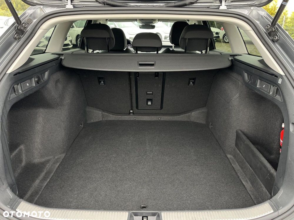 Skoda Superb 1.5 TSI Ambition DSG - 16