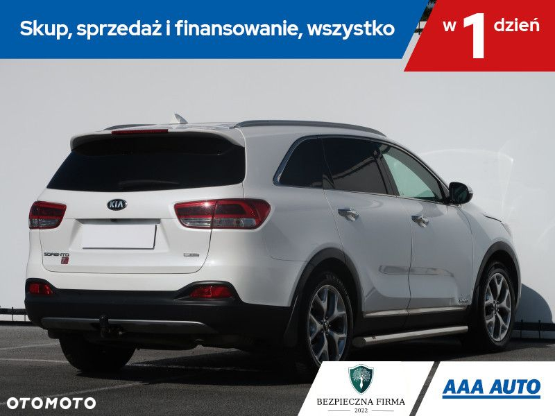 Kia Sorento - 6