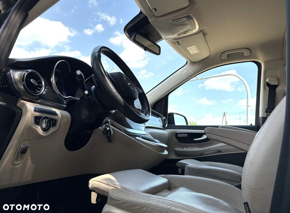 Mercedes-Benz Klasa V 300 d 4-Matic Avantgarde 9G-Tronic (d³ugi) - 11