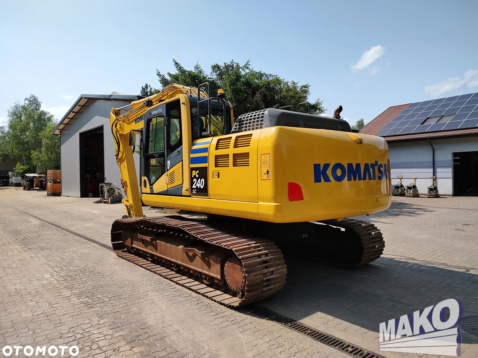 Komatsu PC240 LC-10 - 5