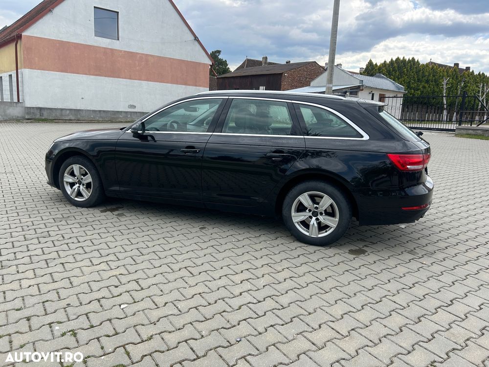 Audi A4 2.0 TDI DPF Ambiente - 4