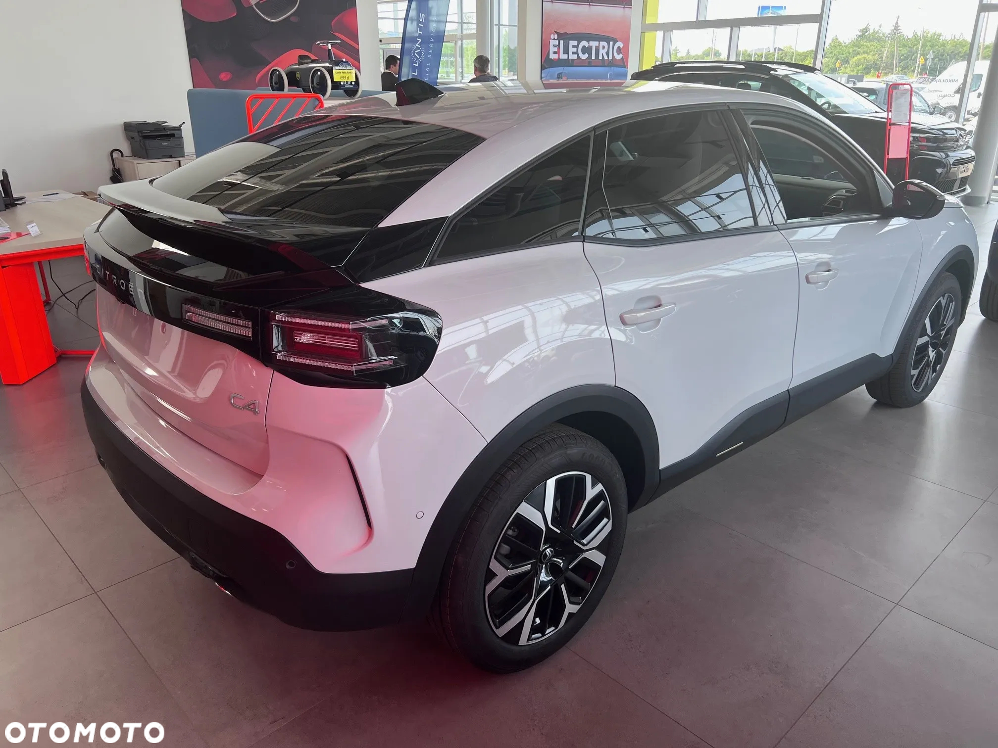 Citroën C4 1.2 mHEV Max eDCT6 - 4