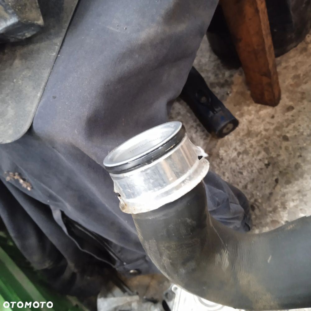 Przewód wodny W212 A2045012682 - 2