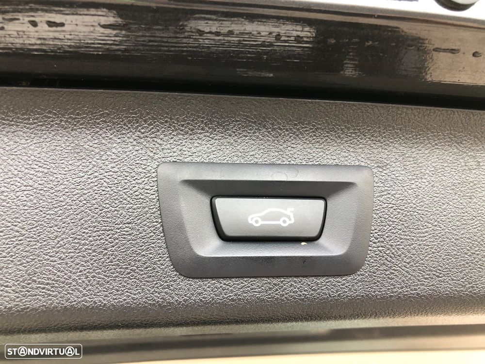 BMW 530 e Line Luxury - 17