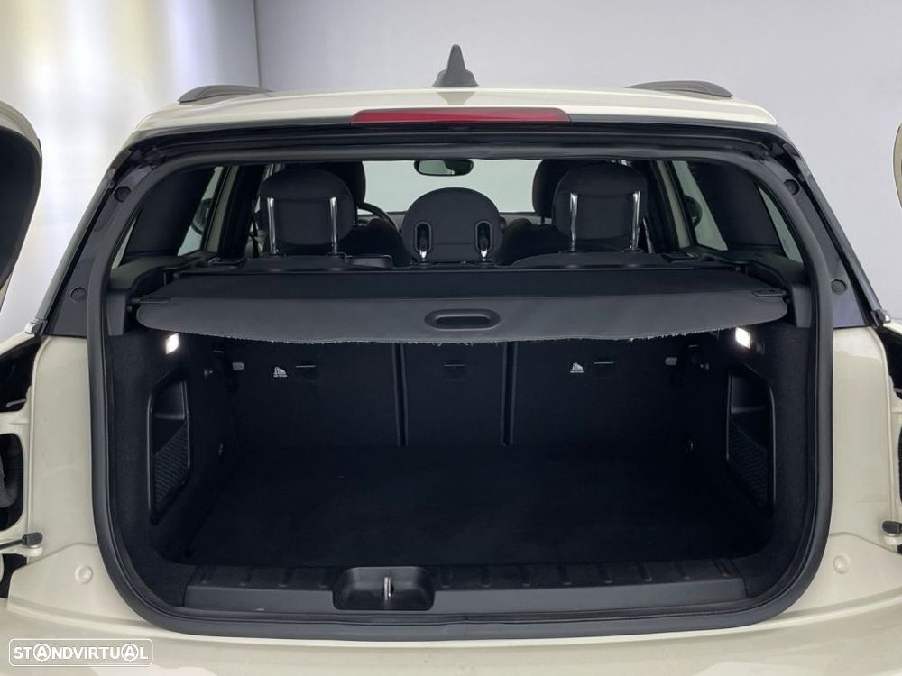 MINI Clubman One D - 13