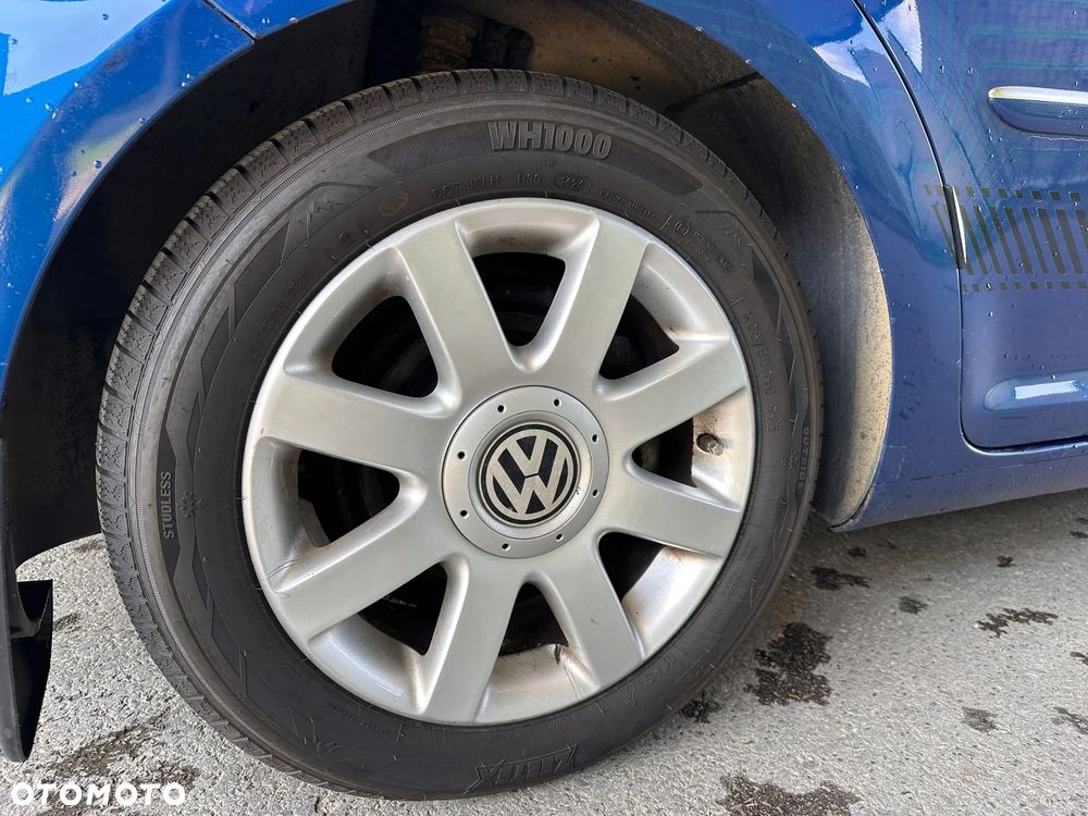 Volkswagen Touran 1.9 TDI Highline DSG - 18