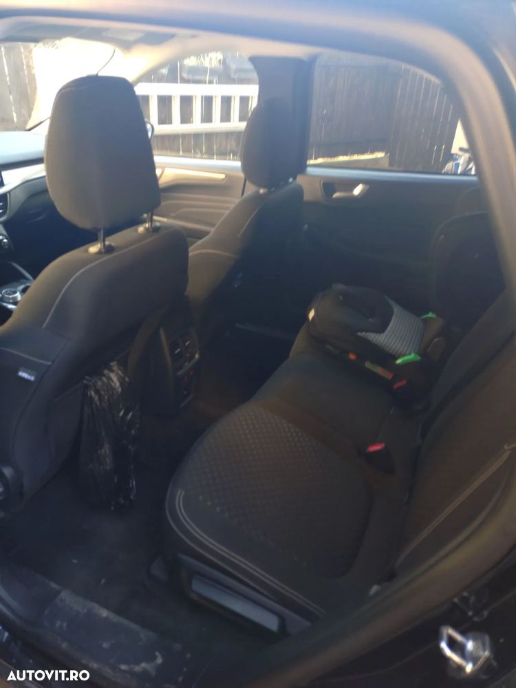 Ford Kuga 1.5 EcoBoost A8 FWD Titanium - 10