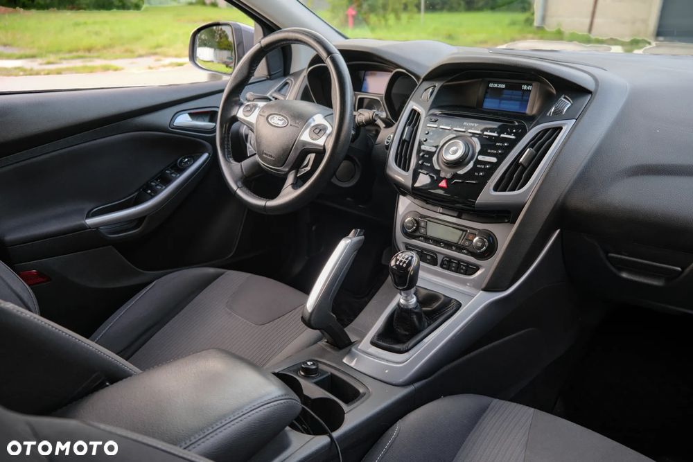 Ford Focus 1.6 EcoBoost Titanium - 15