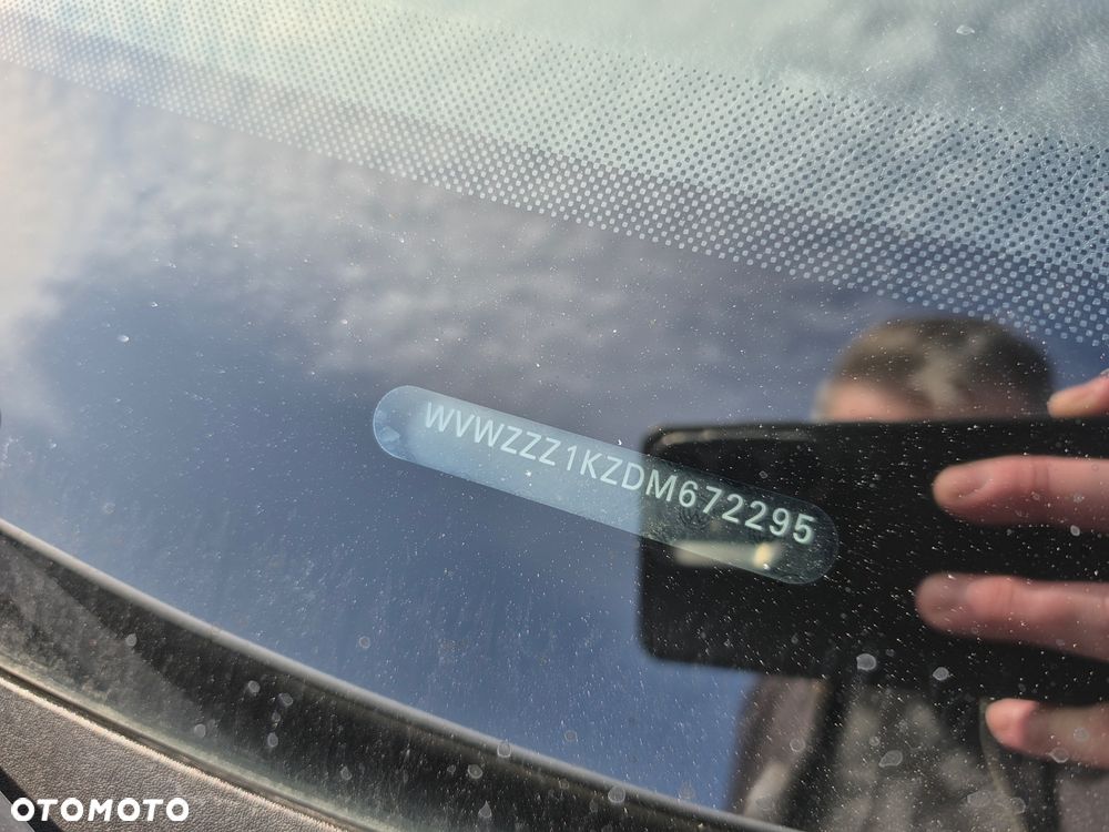 Volkswagen Golf 1.6 TDI Trendline - 34