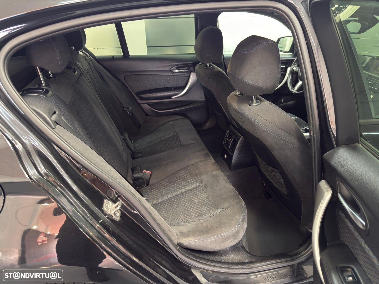 BMW 116 d Pack M Auto - 17