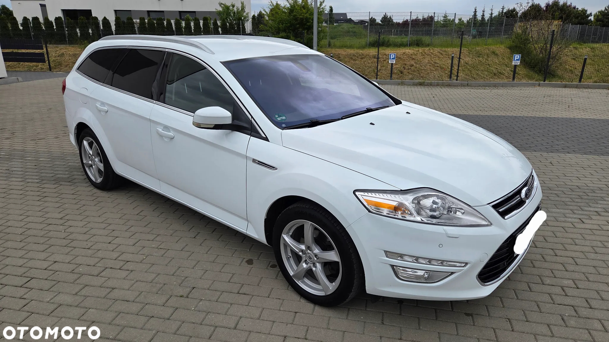 Ford Mondeo 2.0 TDCi Titanium - 16
