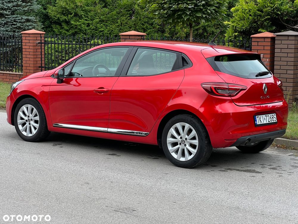 Renault Clio - 18