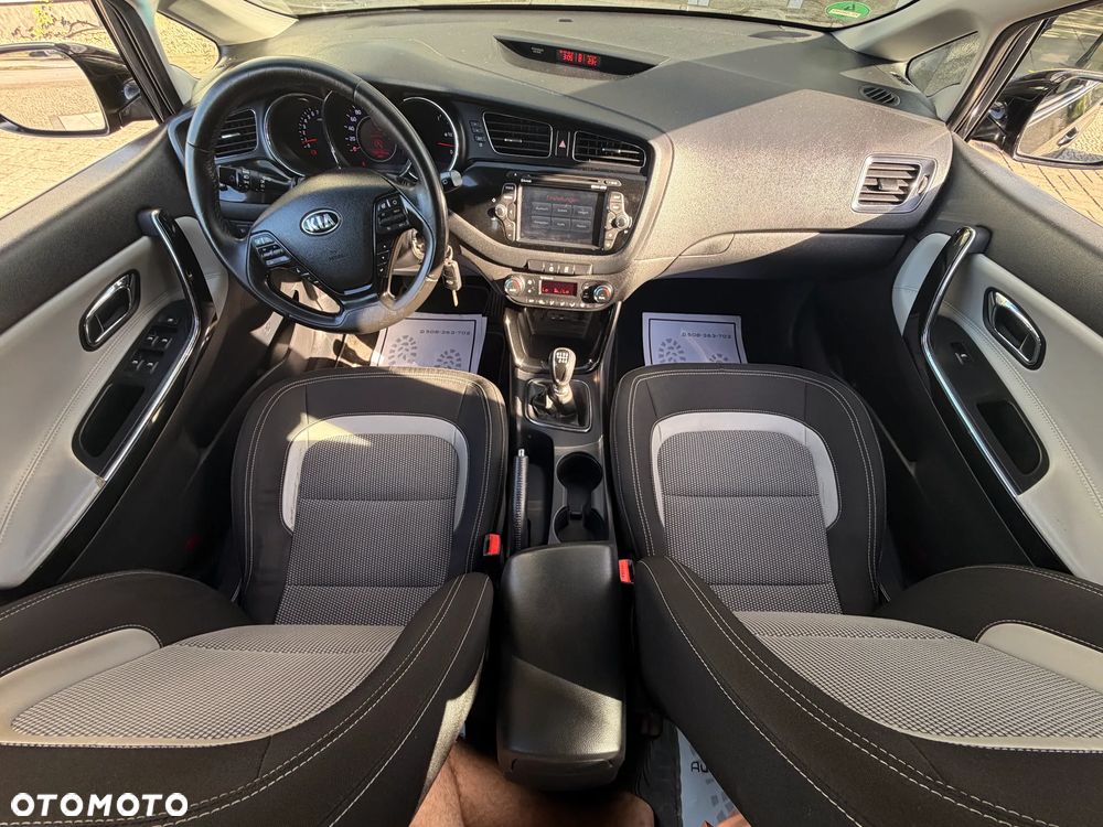 Kia Ceed 1.6 GDI ISG Spirit - 10