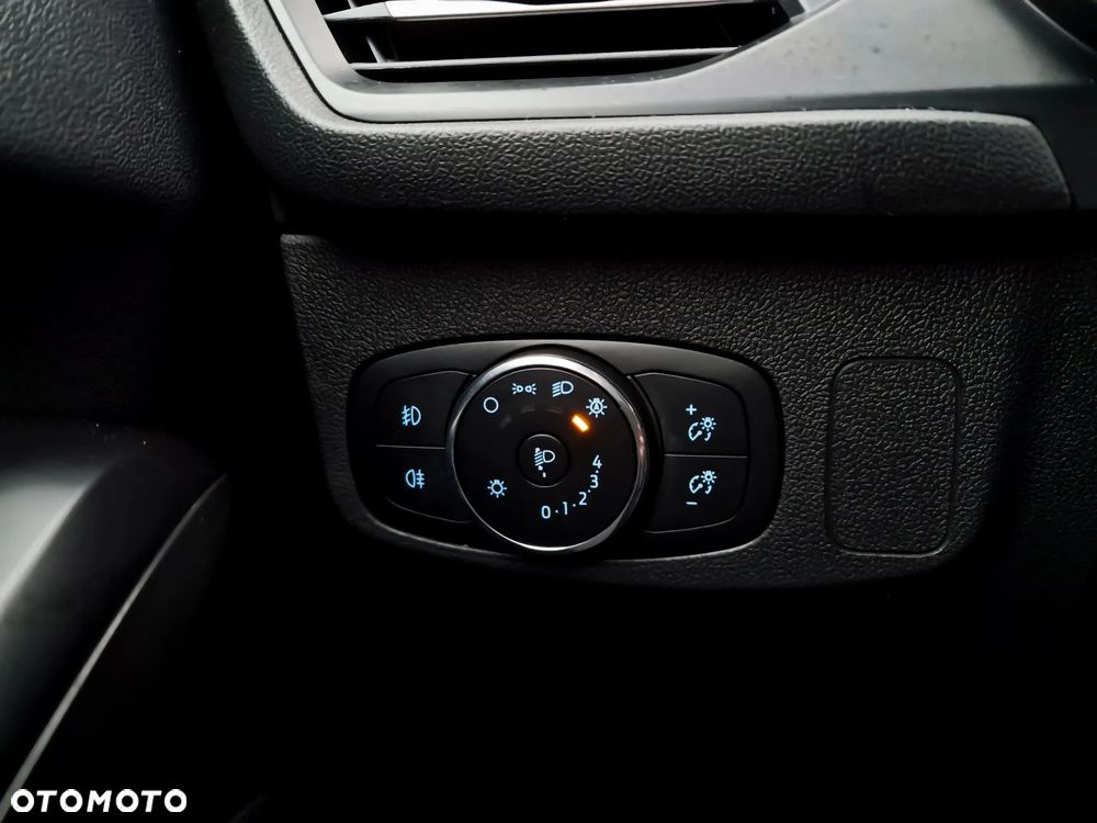 Ford Focus SW 1.5 EcoBoost ST-Line - 15