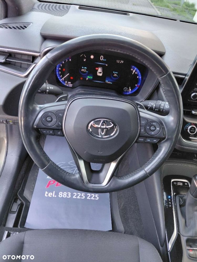 Toyota Corolla - 12