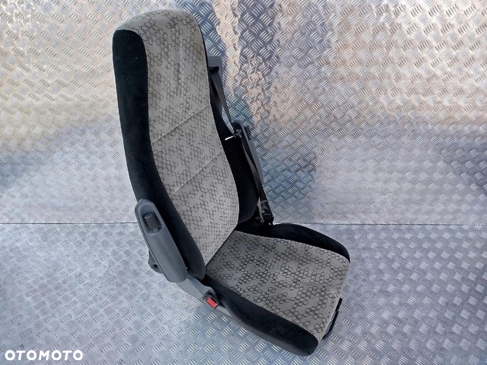 FOTEL KIEROWCY LOTNIK SKÓRA SCANIA R - 13